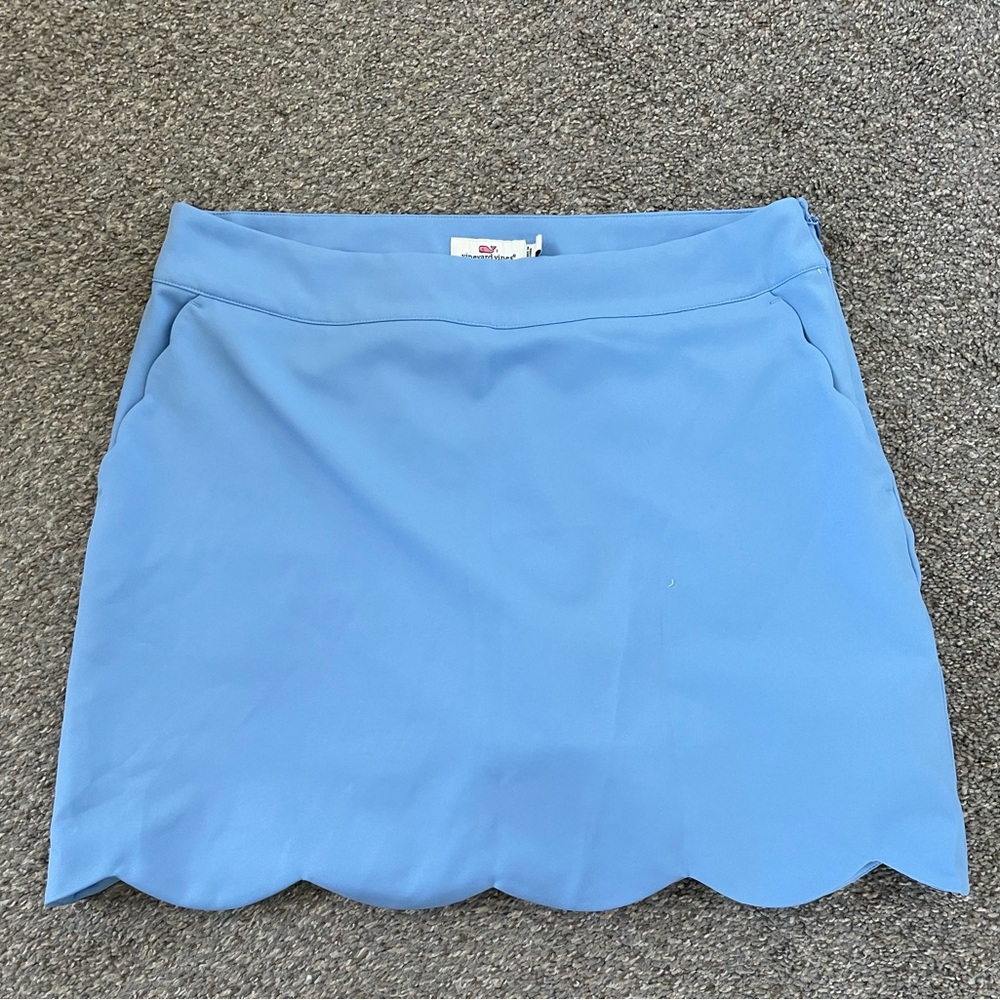 Scalloped Vineyard Vines Golf Skort